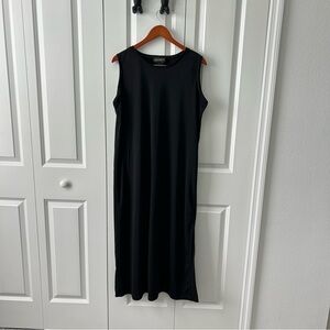 Women’s Sleeveless‎ Black Maxi Dress – Size Large (runs big)